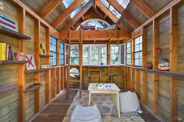 $2,400,000 | 20 Archibald Lane, Novato, CA 94945