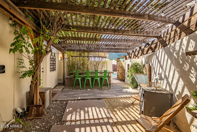 $2,350,000 | 4037 East Minnezona Avenue, Phoenix, AZ 85018