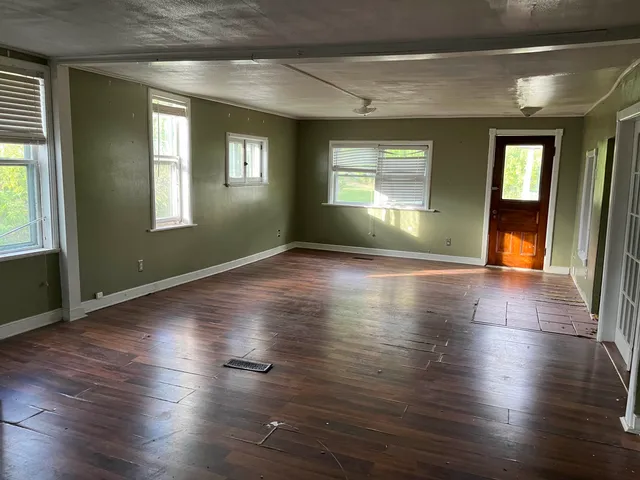 $110,900 | 41 Province Street, Richford, VT 05476