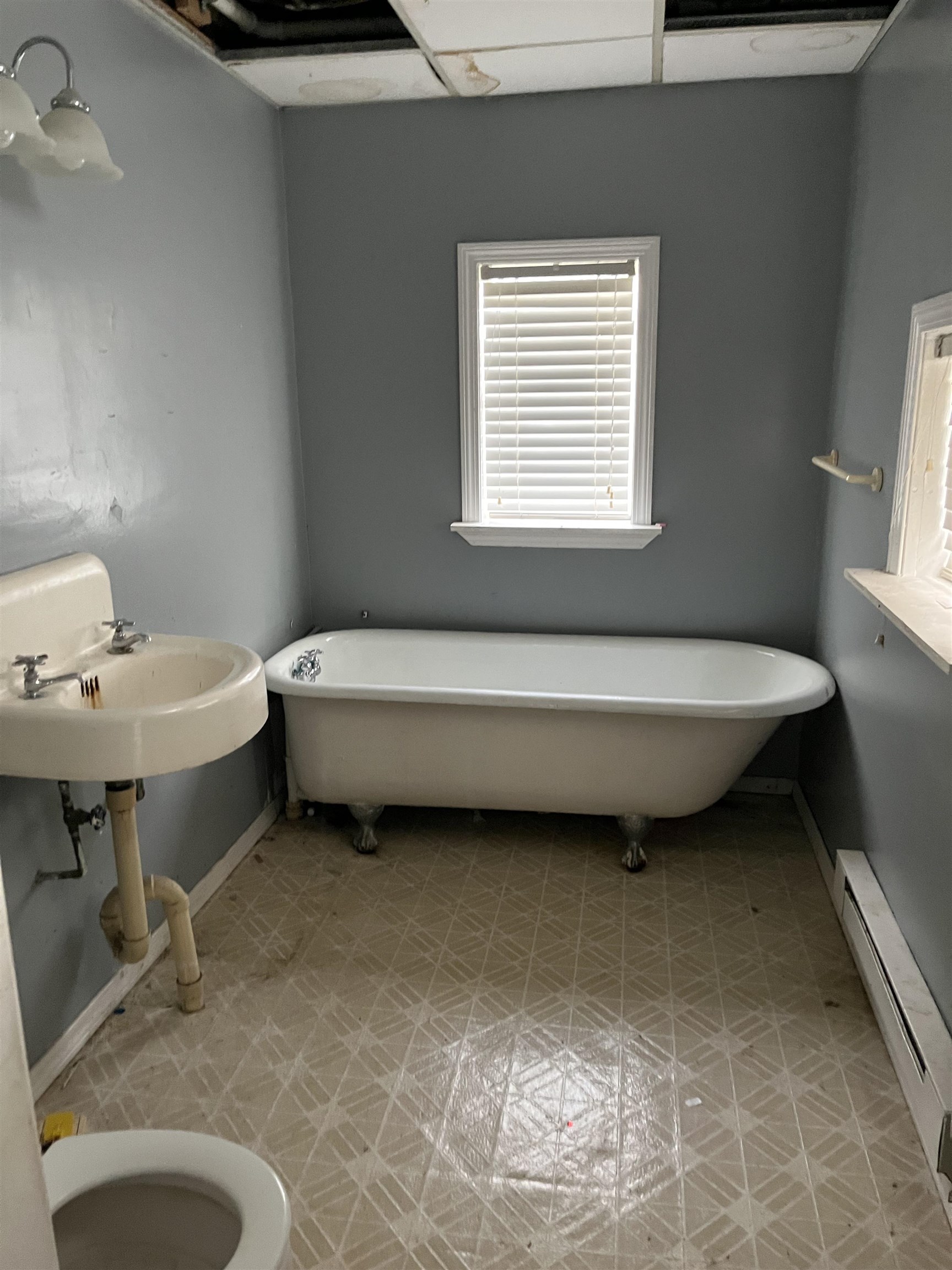 41 Province Street Richford, VT 05476 - Photo 7 of 17