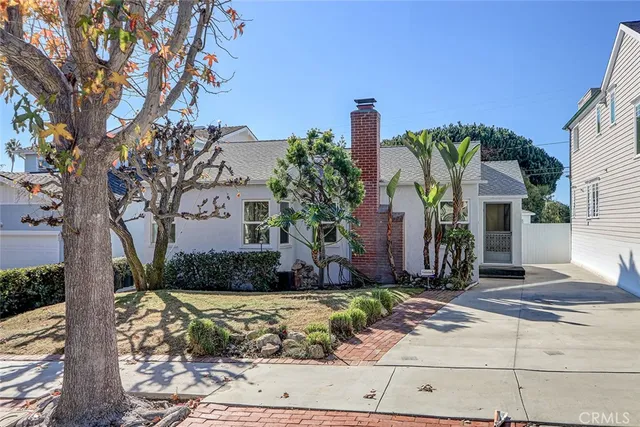 $1,550,000 | 340 Ave F, Redondo Beach, CA 90277