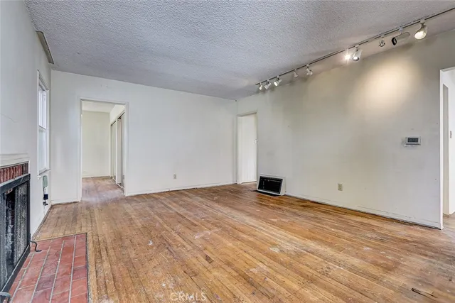 $1,550,000 | 340 Ave F, Redondo Beach, CA 90277