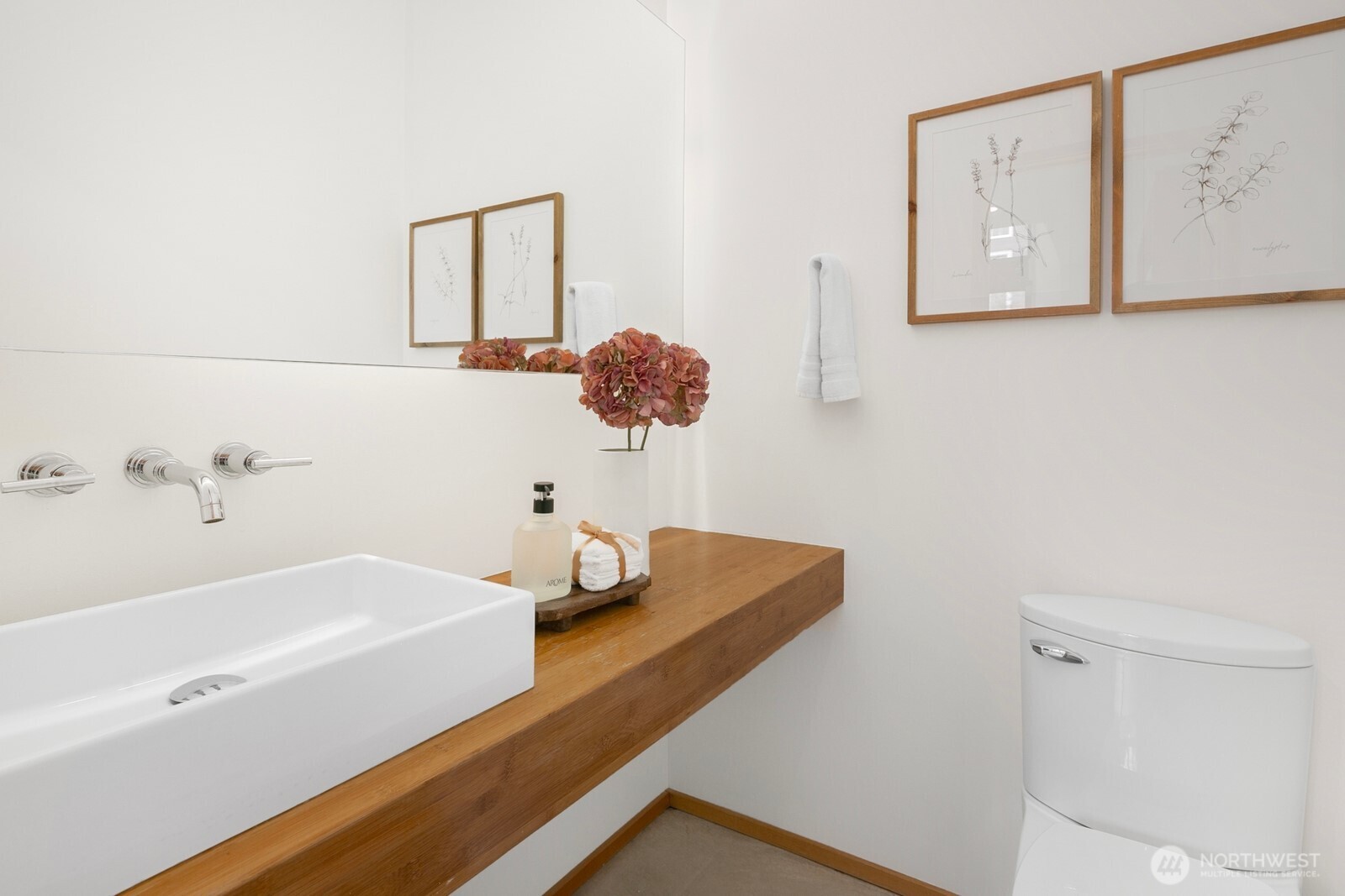 716 23rd Avenue South, Unit B Seattle, WA 98144 - Photo 11 of 33