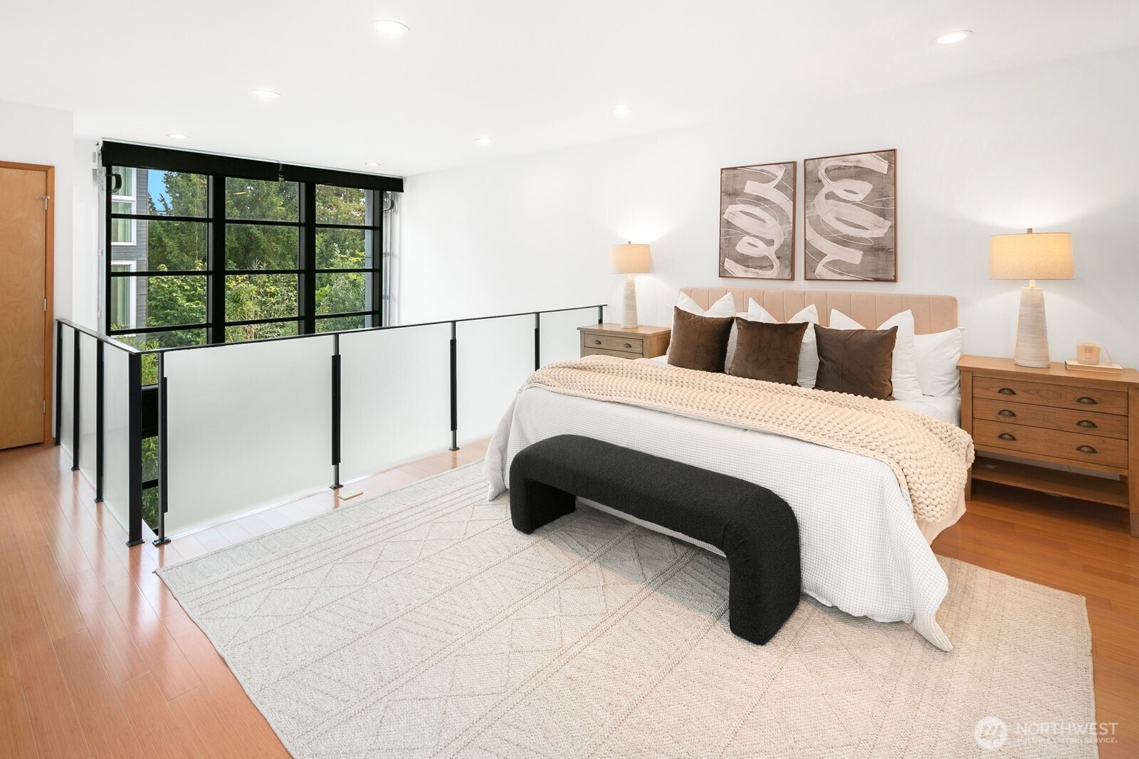 716 23rd Avenue South, Unit B Seattle, WA 98144 - Photo 16 of 33