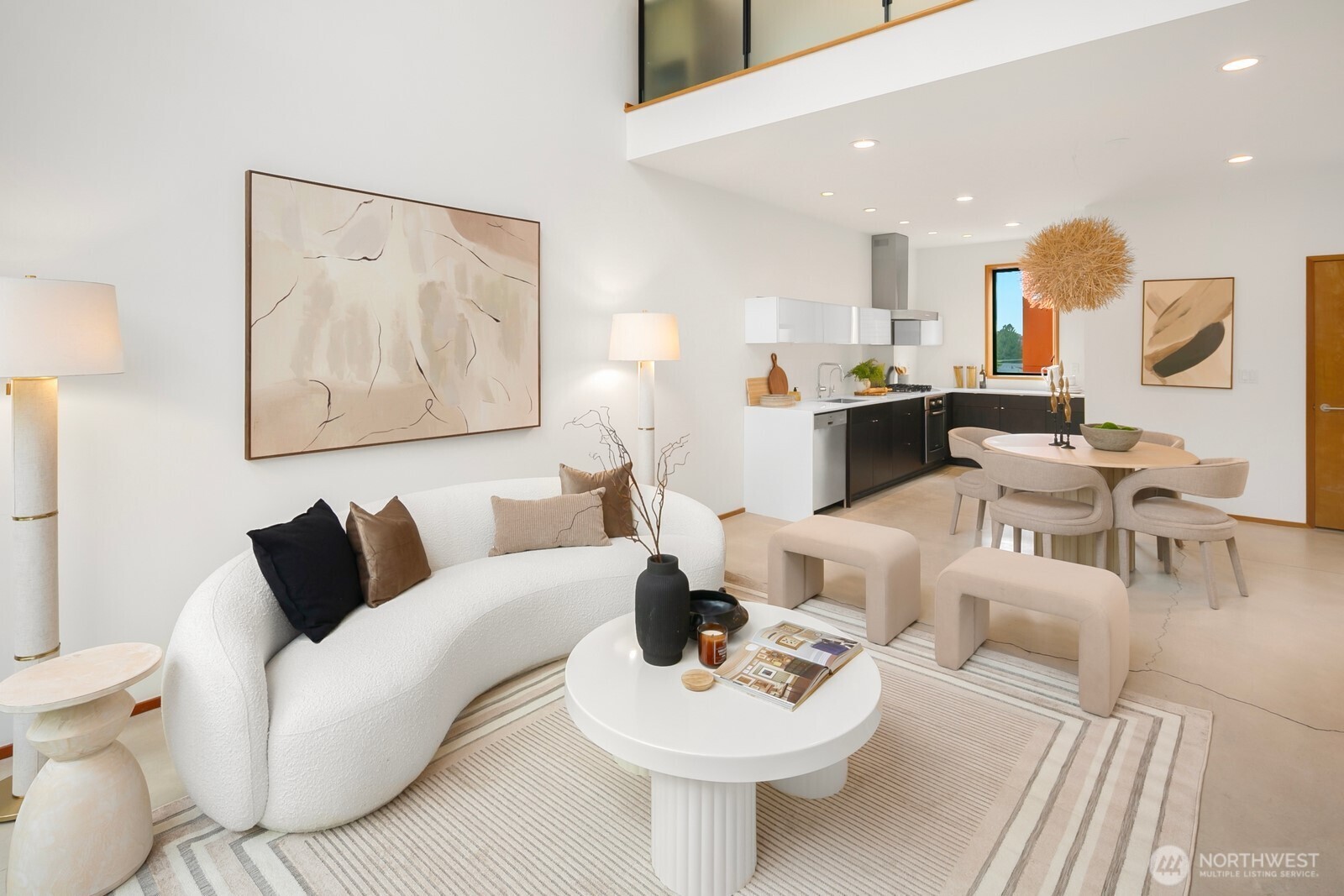 716 23rd Avenue South, Unit B Seattle, WA 98144 - Photo 2 of 33