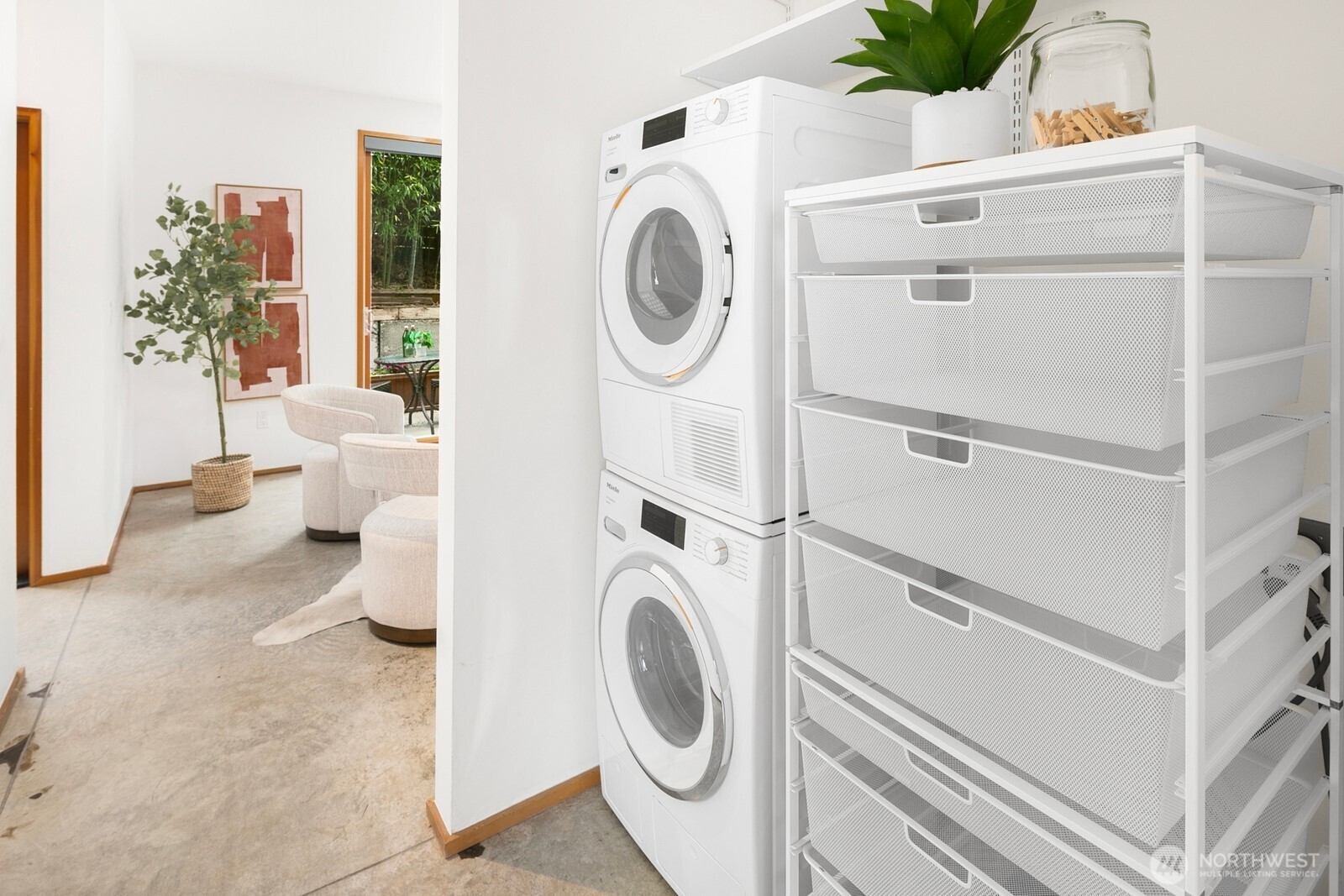 716 23rd Avenue South, Unit B Seattle, WA 98144 - Photo 23 of 33