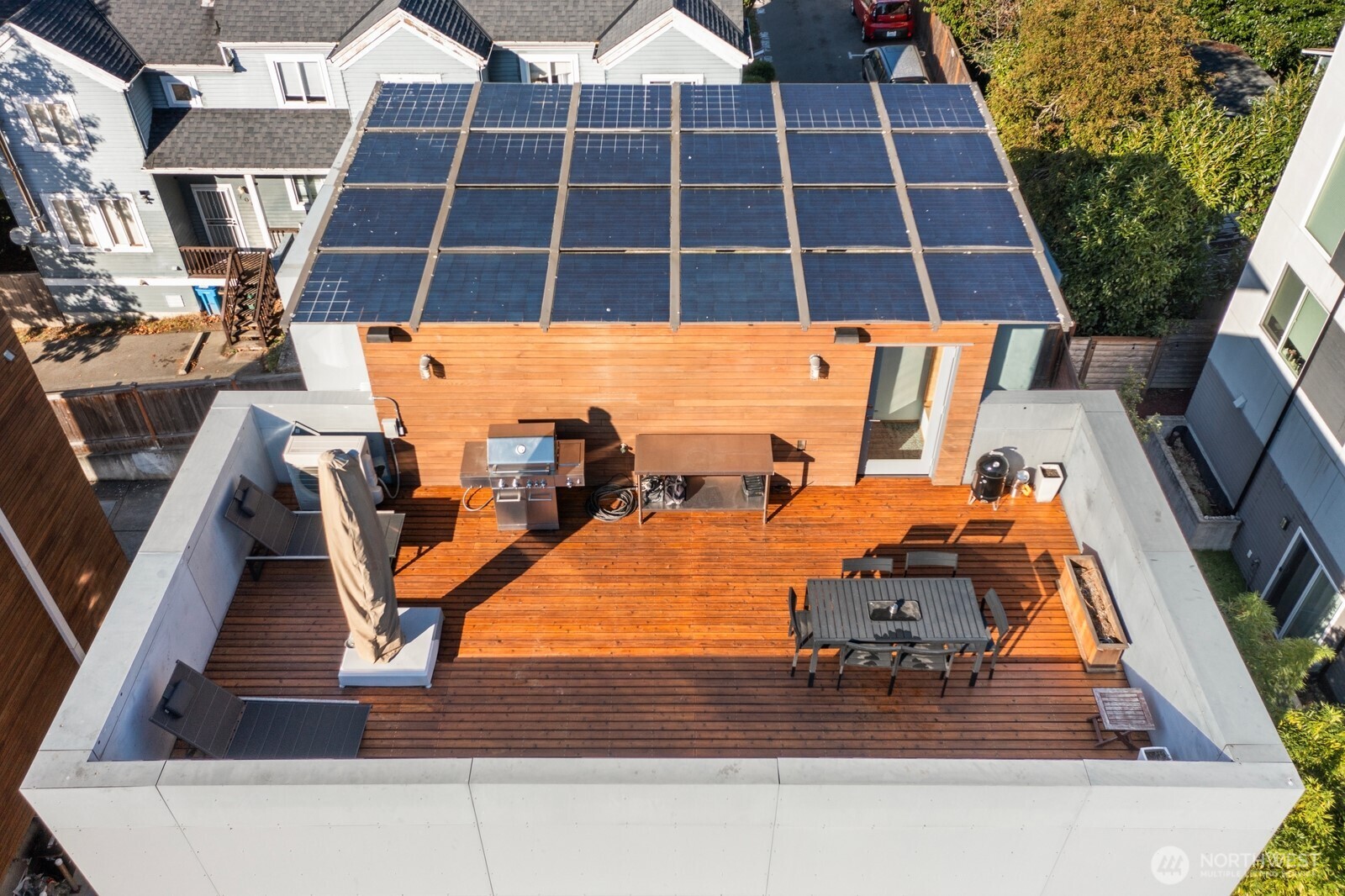 716 23rd Avenue South, Unit B Seattle, WA 98144 - Photo 24 of 33