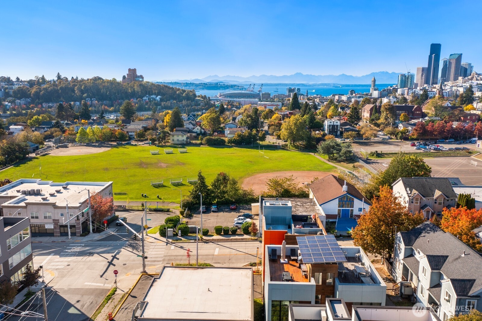 716 23rd Avenue South, Unit B Seattle, WA 98144 - Photo 28 of 33