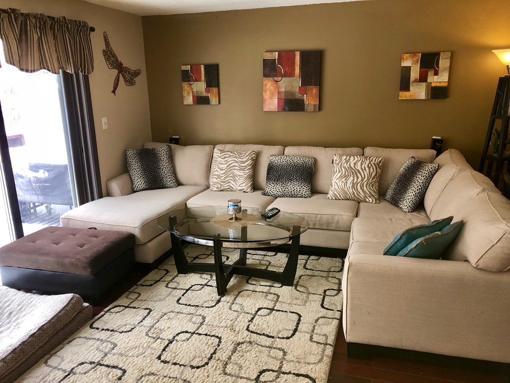 65 Stone Ridge Road, Unit 65 Franklin, MA 02038 - Photo 4 of 18 Gallery Image 4
