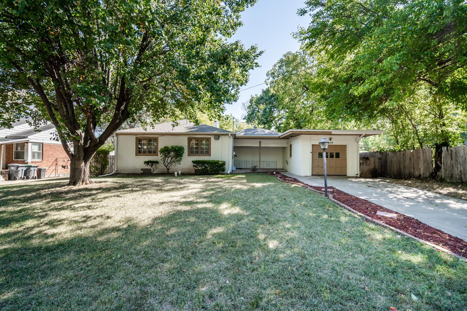 3619 East 9th Street North Wichita, KS 67208 - Photo 3 of 33
