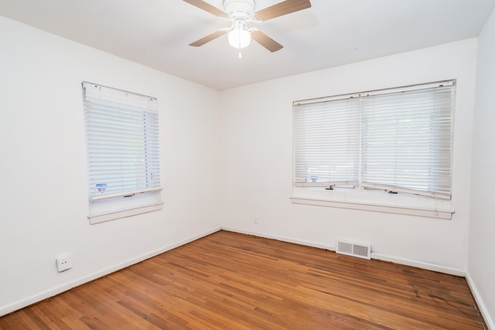 3619 East 9th Street North Wichita, KS 67208 - Photo 10 of 33