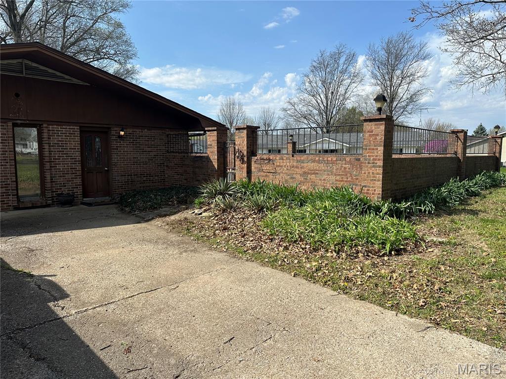 801 North James Street Sparta, IL 62286 - Photo 5 of 20