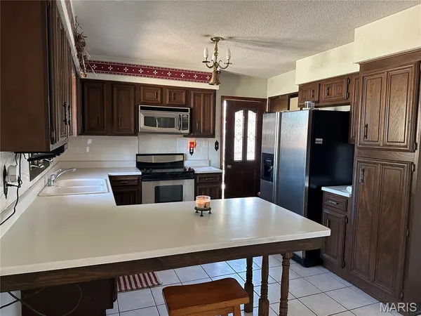 $225,000 | 801 North James Street, Sparta, IL 62286