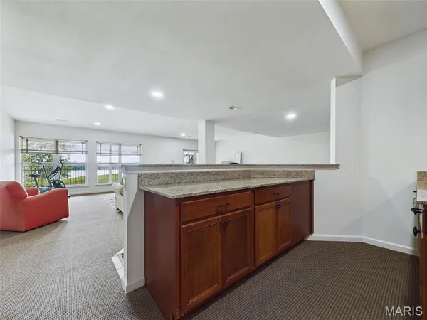 $294,900 | 25 Brickyard Drive, Golden Eagle, IL 62036