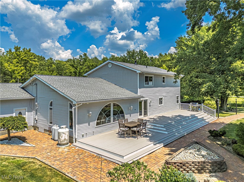 12147 Gladstone Road Warren, OH 44481 - Photo 4 of 50 Gallery Image 4