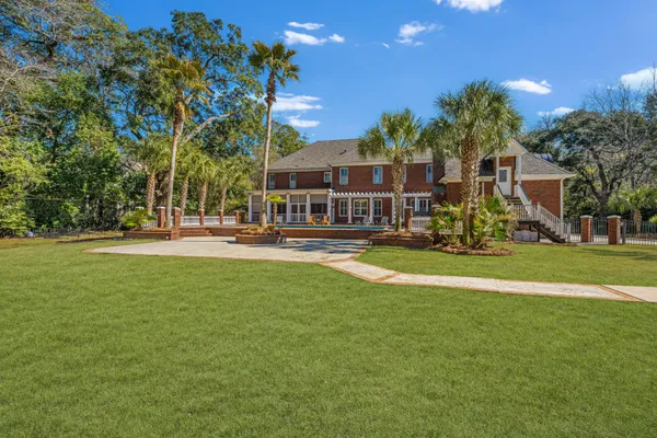 $2,750,000 | 108 Cainhoy Landing Lane, Charleston, SC 29492
