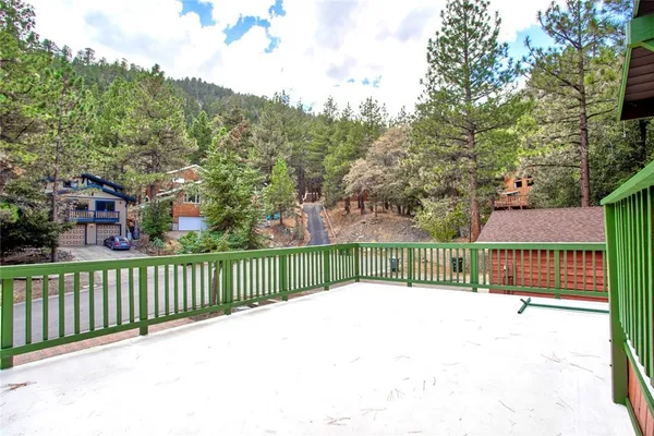 $690,000 | 23109 Cardinal Road, Wrightwood, CA 92397