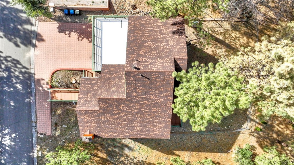 23109 Cardinal Road Wrightwood, CA 92397 - Photo 45 of 49 a view of building