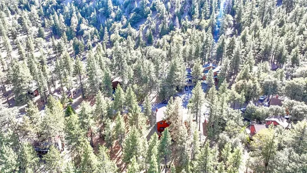 $690,000 | 23109 Cardinal Road, Wrightwood, CA 92397