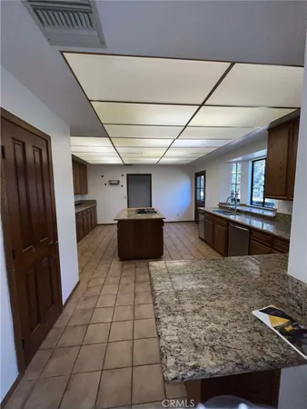 $690,000 | 23109 Cardinal Road, Wrightwood, CA 92397