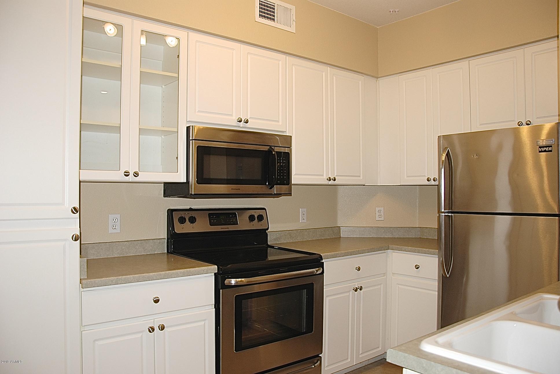 1701 East Colter Street, Unit 163 Phoenix, AZ 85016 - Photo 2 of 23 DSC_0246