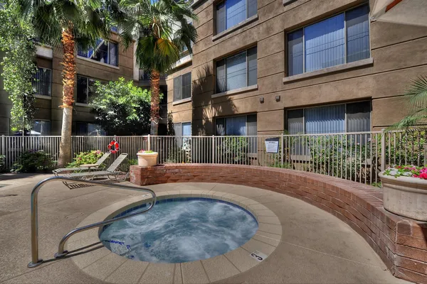 $1,800 | 1701 East Colter Street, Unit 163, Phoenix, AZ 85016