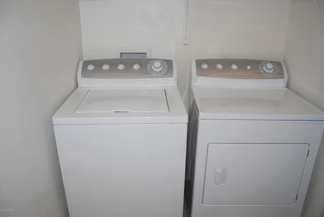 $1,800 | 1701 East Colter Street, Unit 163, Phoenix, AZ 85016