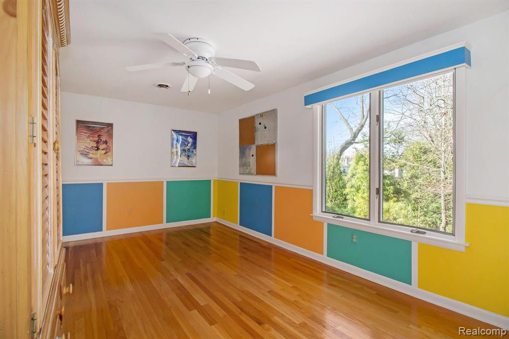 18281 Riverside Drive Beverly Hills, MI 48025 - Photo 20 of 26