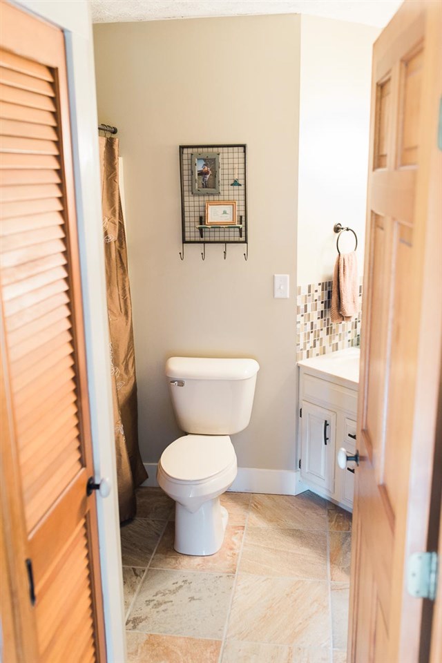 4777 Ridge Crest Road Williamsburg, MI 49690 - Photo 22 of 39 1831742-21.JPG
