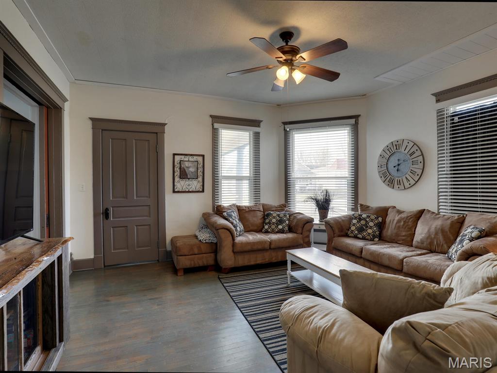 116 East Ross Street Palmyra, MO 63461 - Photo 5 of 21