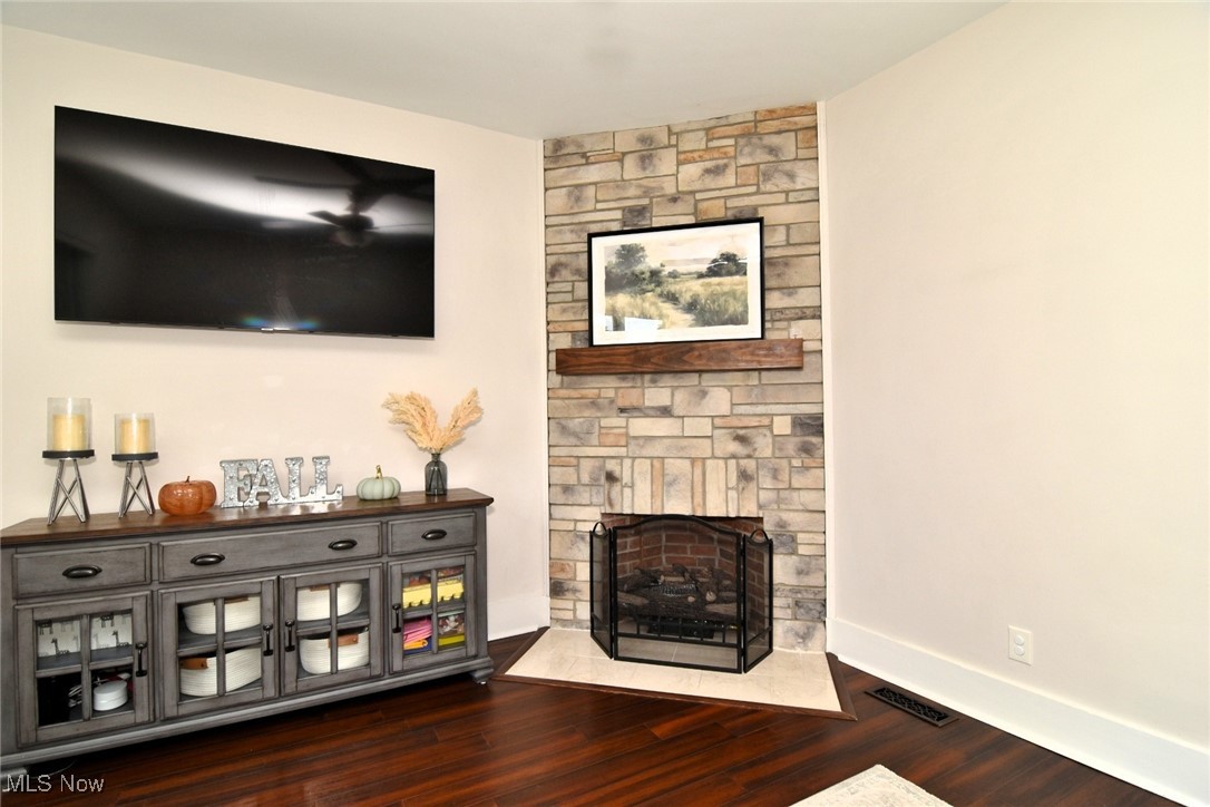 784 Lander Road Cleveland, OH 44143 - Photo 7 of 41