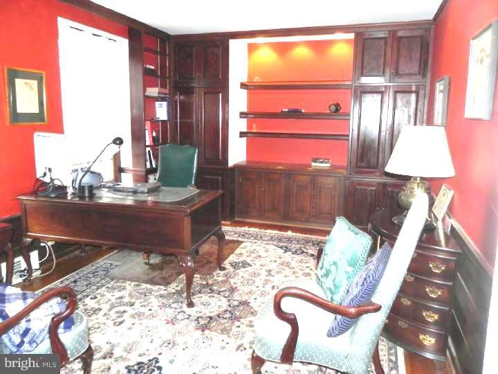 1121 Brynlawn Road Villanova, PA 19085 - Photo 17 of 25 Den