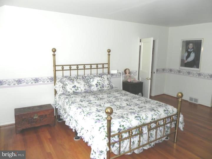 1121 Brynlawn Road Villanova, PA 19085 - Photo 23 of 25 Bedroom 3
