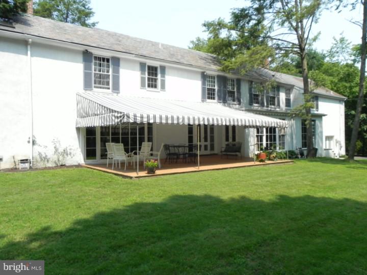 1121 Brynlawn Road Villanova, PA 19085 - Photo 6 of 25 Patio