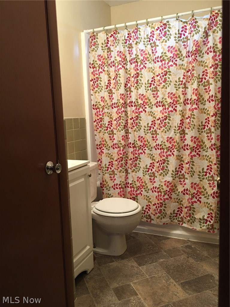 1597 Norledge Road Akron, OH 44305 - Photo 9 of 15 Gallery Image 9