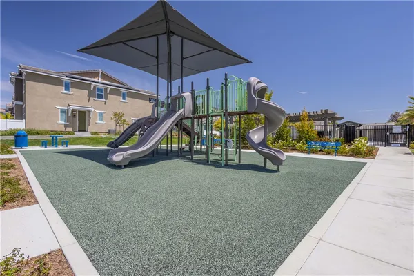 $435,000 | 36351 Elizabeth Lane, Unit 5106, Wildomar, CA 92595