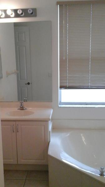 406 Mulberry Grove Road Royal Palm Beach, FL 33411 - Photo 14 of 39 20150524135355569311000000-o