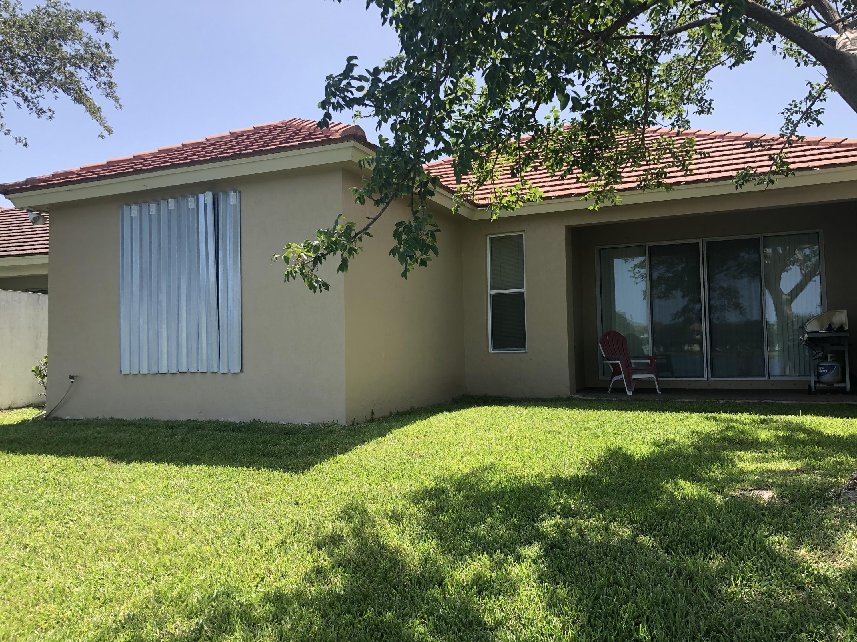 406 Mulberry Grove Road Royal Palm Beach, FL 33411 - Photo 20 of 39 IMG_4601