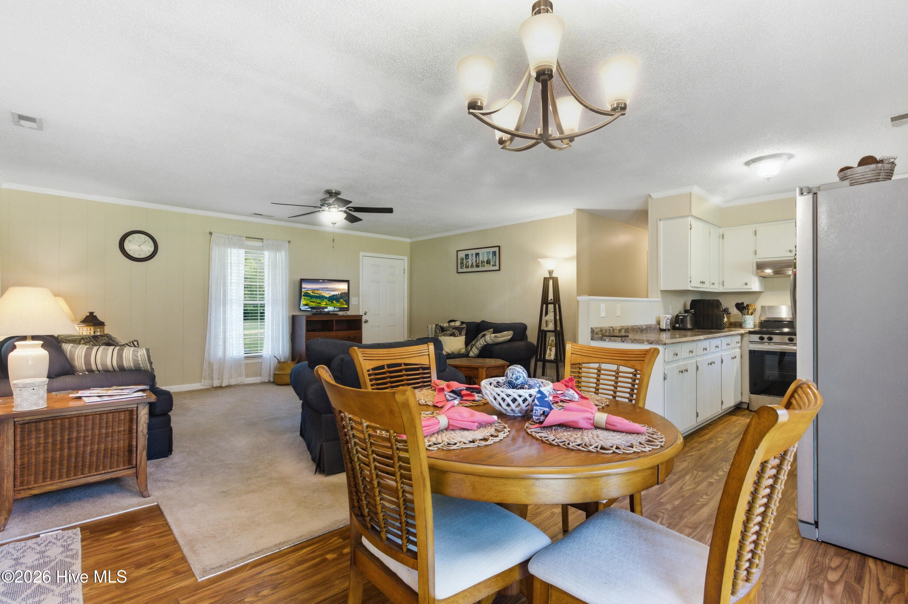 193 Whitley Road Aurora, NC 27806 - Photo 3 of 29 5_img_8411