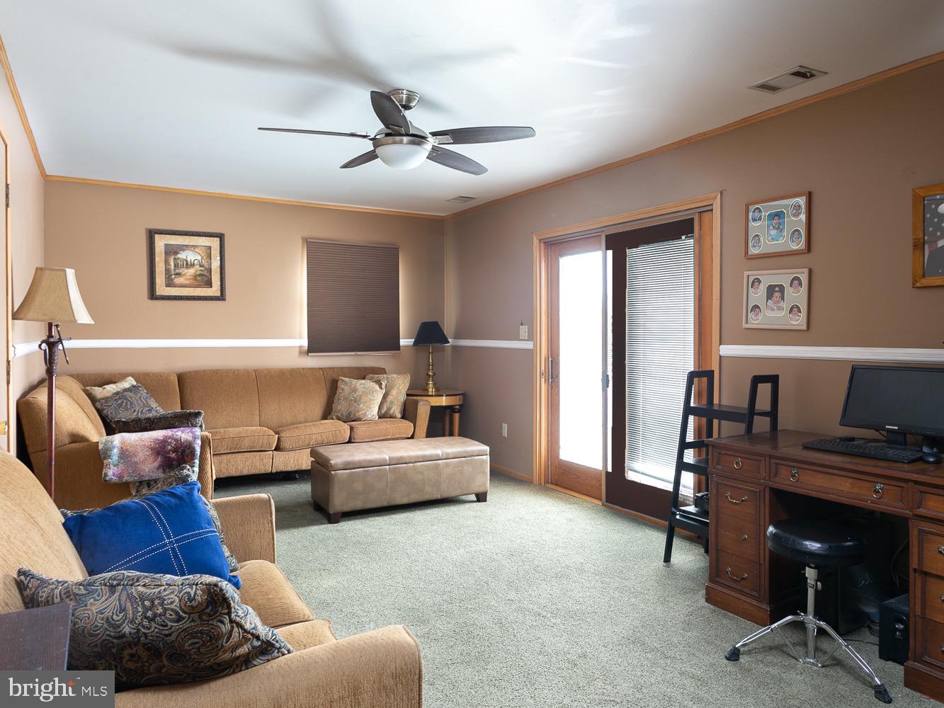 19 Wolfpack Road Hamilton, NJ 08619 - Photo 14 of 24