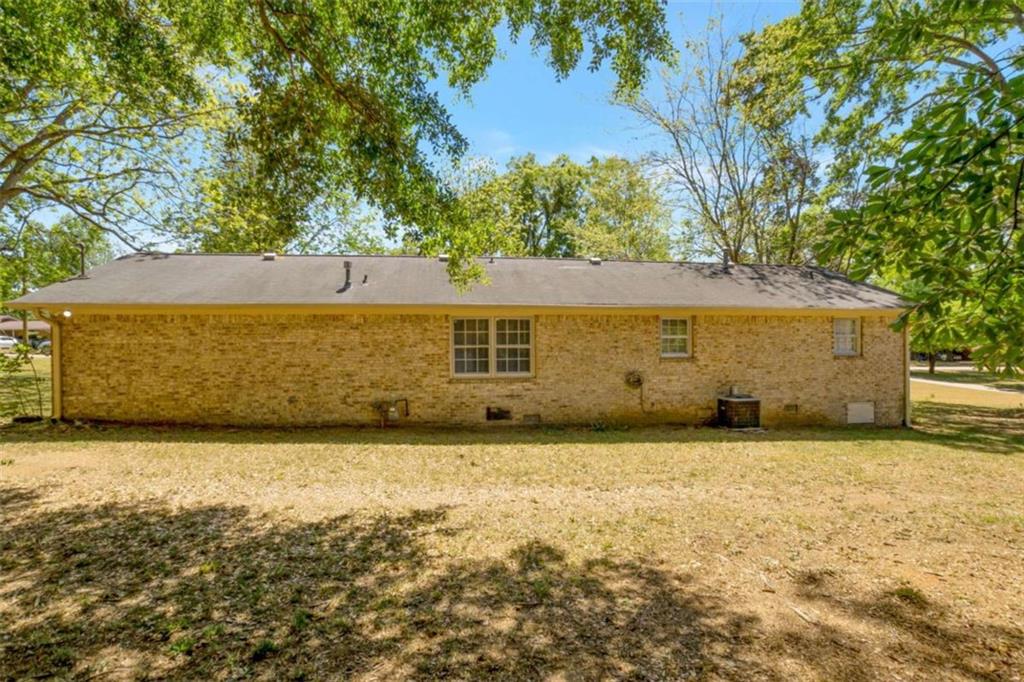515 Kelton Road Monroe, GA 30656 - Photo 3 of 16