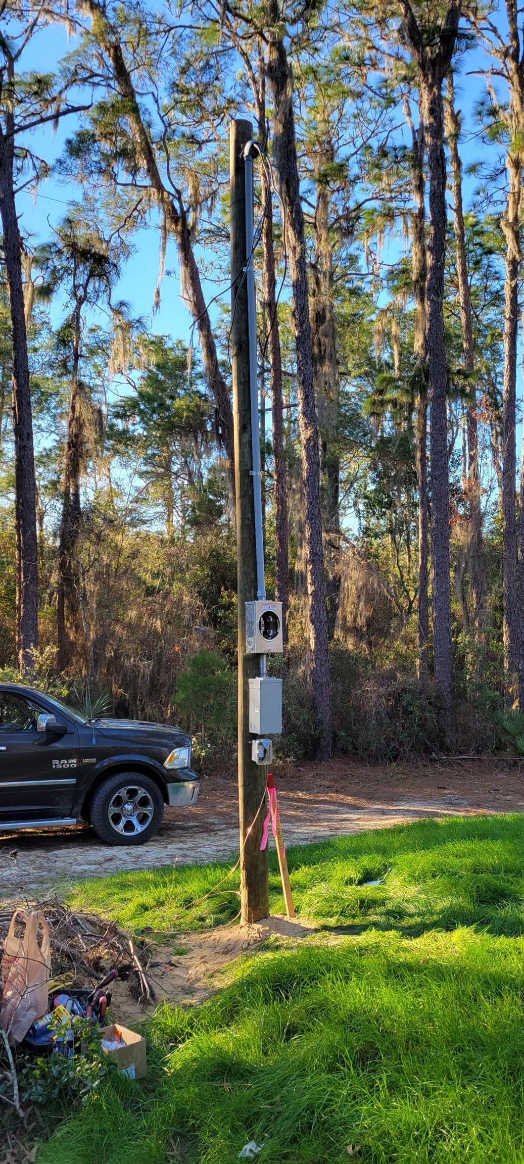 17983 Northeast 243rd Place Road Fort McCoy, FL 32134 - Photo 7 of 15 a view of swimming pool with a yard and sitting area