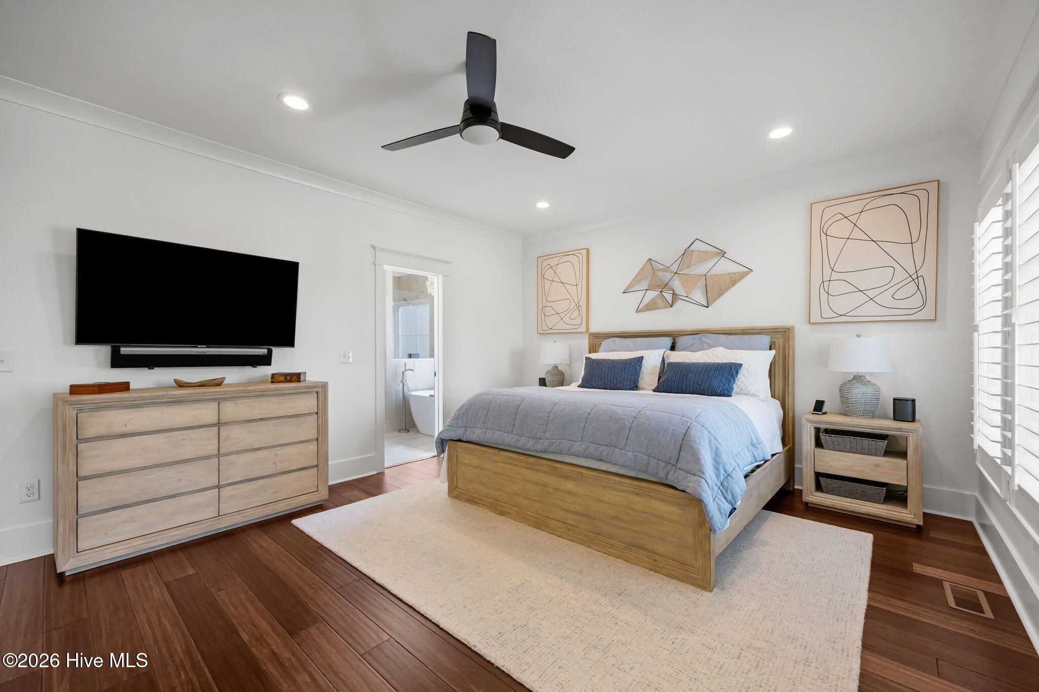 10508 Coast Guard Road Emerald Isle, NC 28594 - Photo 51 of 64 Interior