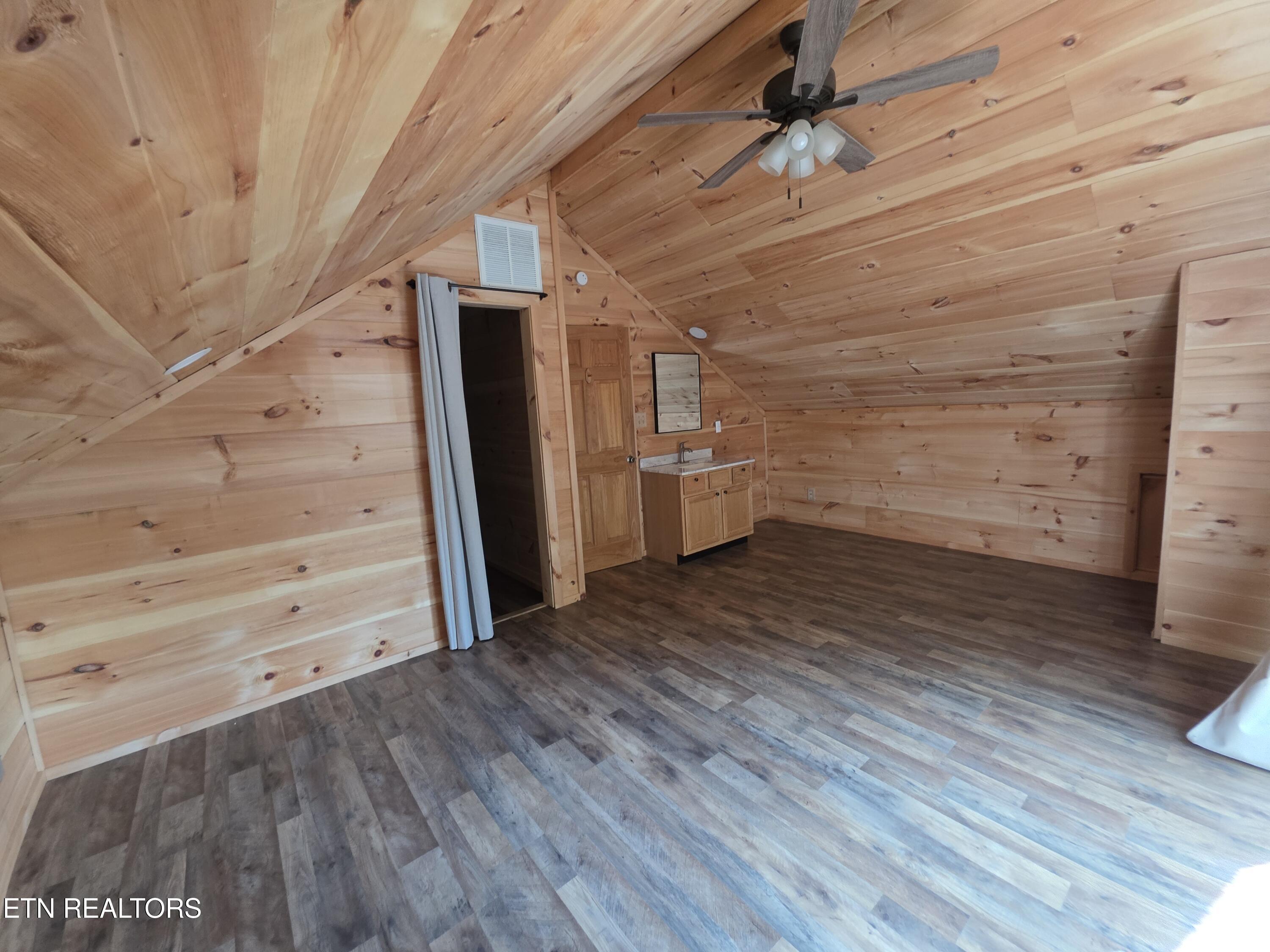 2560 Goose Gap Road Sevierville, TN 37876 - Photo 11 of 27 Bedroom #1