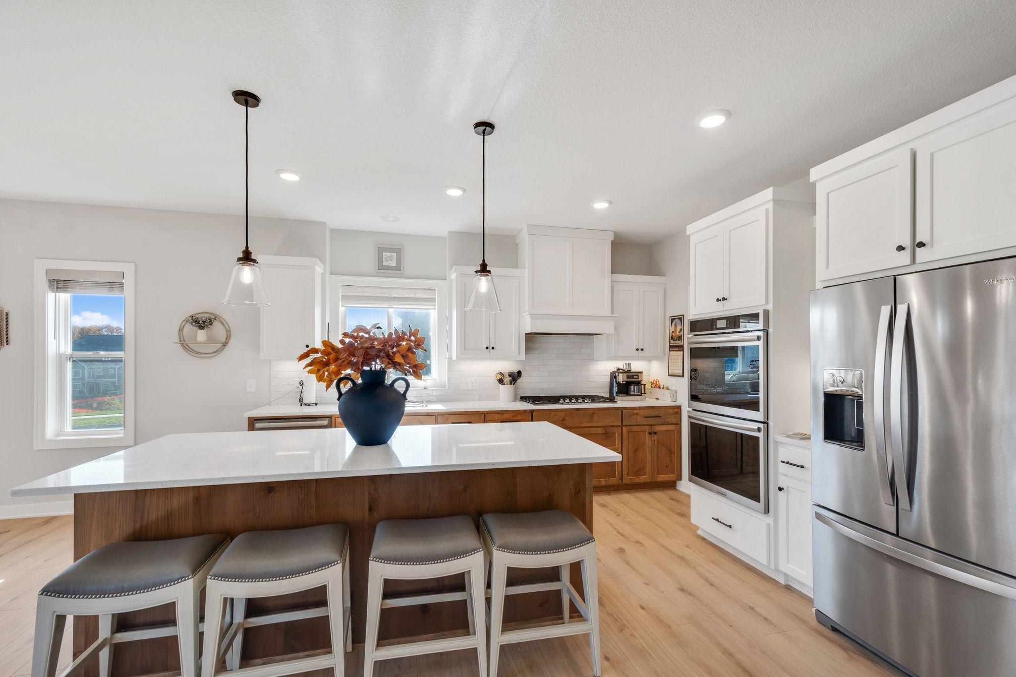 4956 Minnesota Street Southeast Prior Lake, MN 55372 - Photo 8 of 48