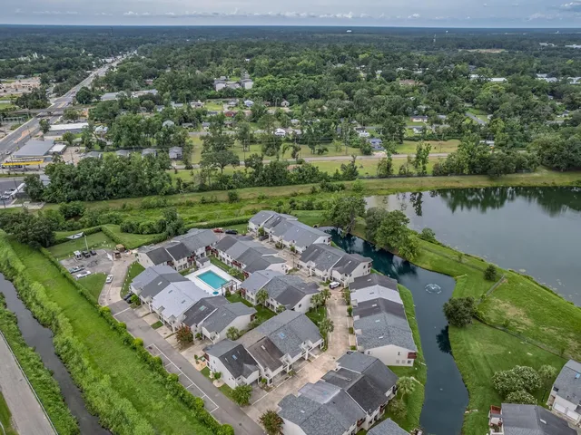 $200,000 | 1337 Airport Drive, Unit G5, Tallahassee, FL 32304