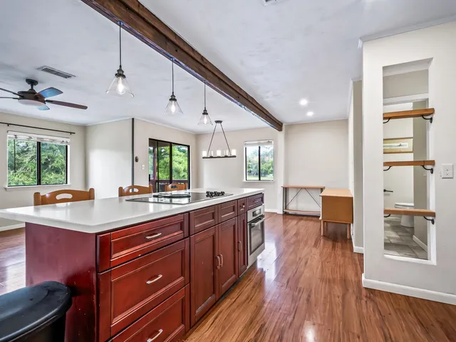 $200,000 | 1337 Airport Drive, Unit G5, Tallahassee, FL 32304