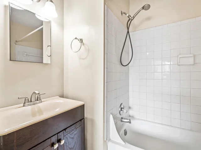 $200,000 | 1337 Airport Drive, Unit G5, Tallahassee, FL 32304