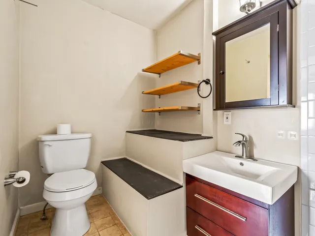 $200,000 | 1337 Airport Drive, Unit G5, Tallahassee, FL 32304