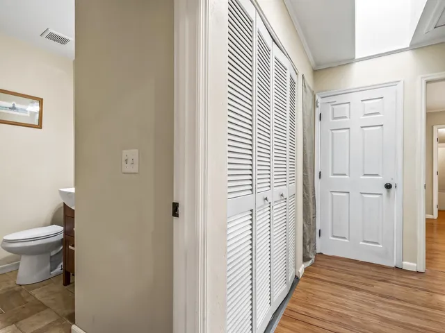 $200,000 | 1337 Airport Drive, Unit G5, Tallahassee, FL 32304